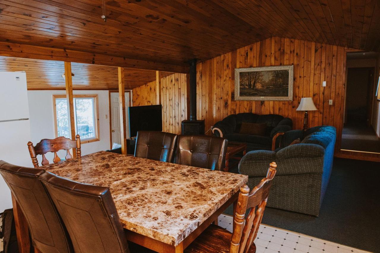 Lang Lake Resort Espanola Exterior foto